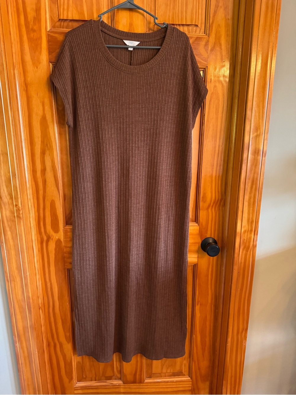 Time and Tru Chocolate Brown Ribbed Maxi Dress